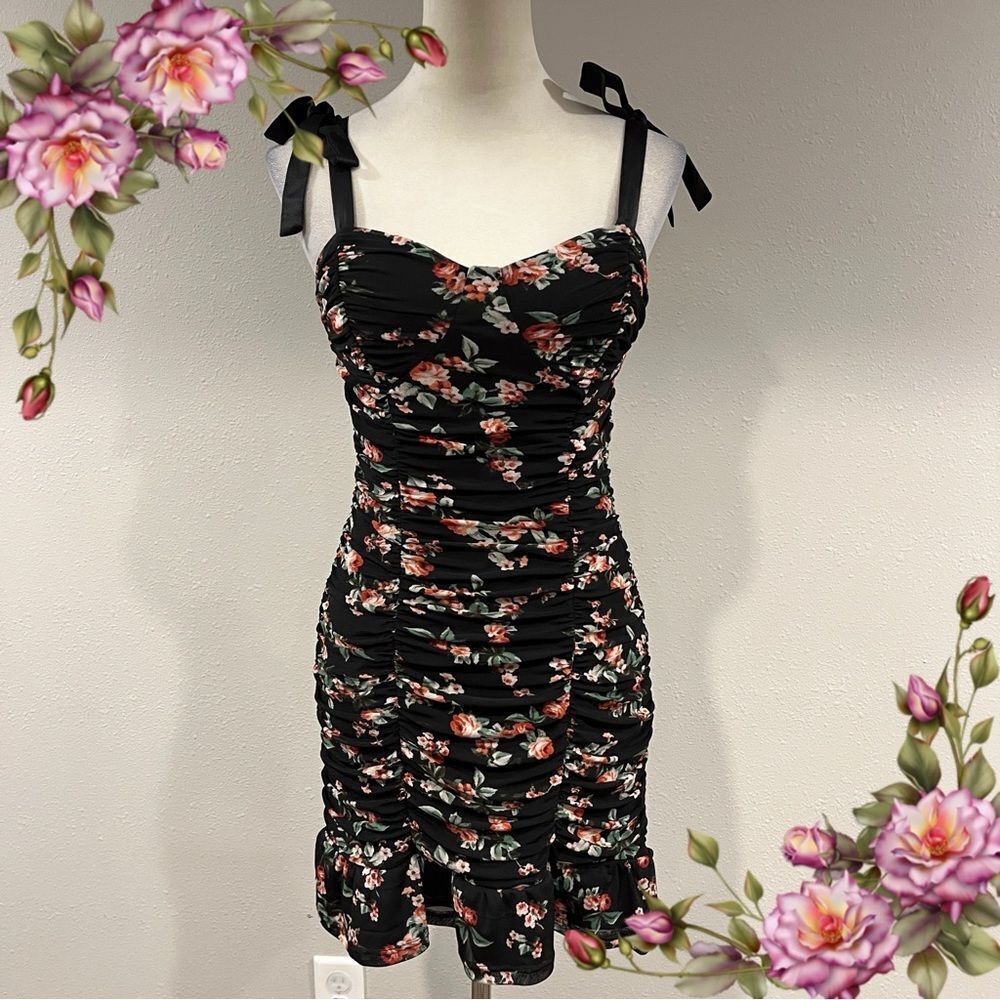 Lily‎ Rose floral Bodycon junior Mini Dress size medium